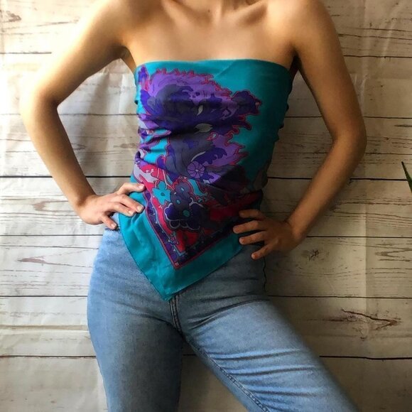 FLORAL Scarf - Picture 1 of 4